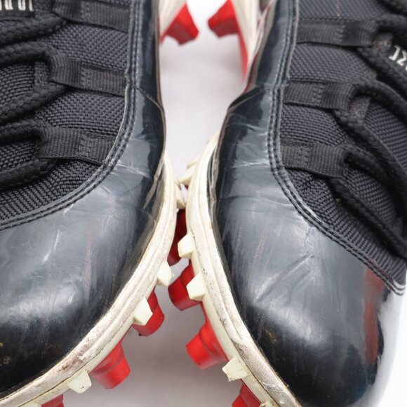 Nike Air Jordan 11 XI Men's Size 10.5 Retro Football Cleat Bred 2018 AO1561-010 - Picture 14 of 15